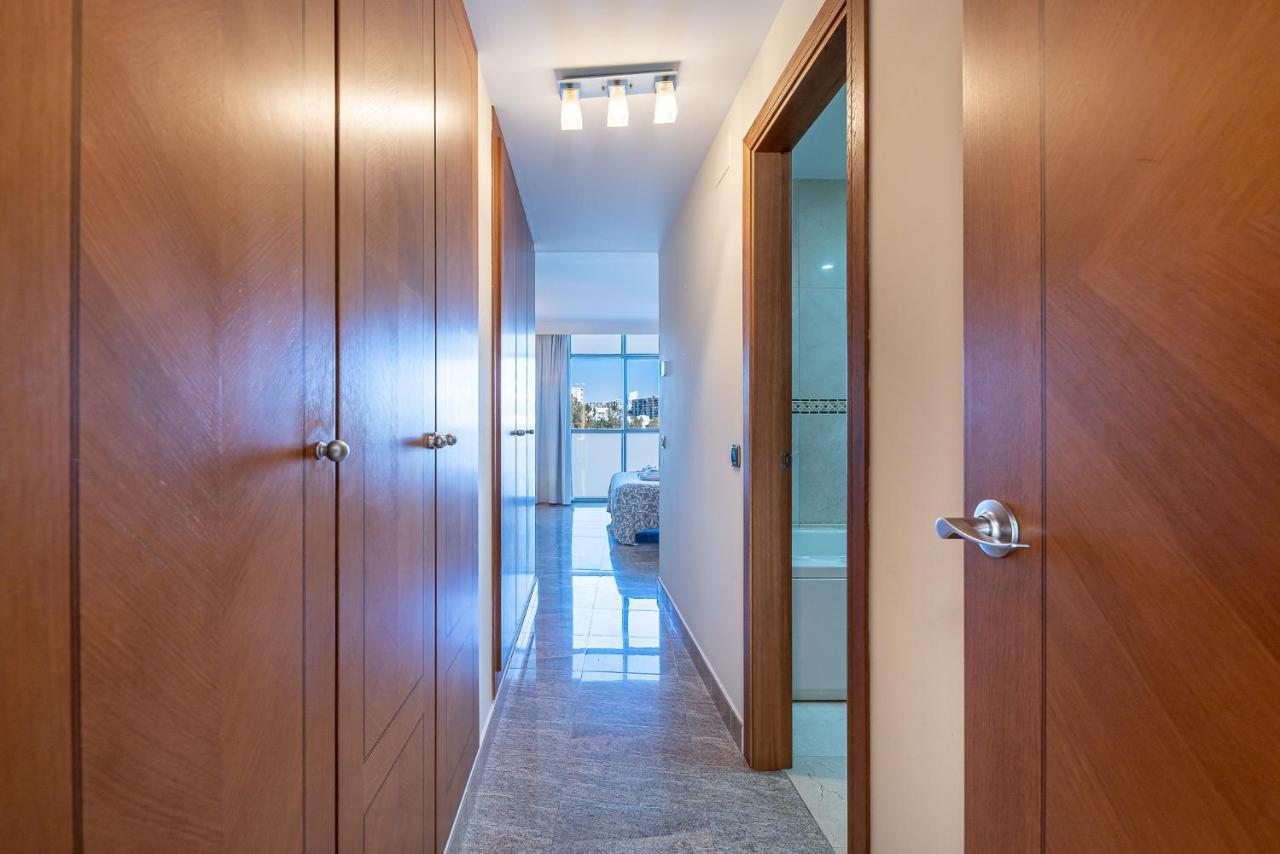 797 - Bellagio: Beachfront Elegance With Indoor & Outdoor Pools Apartment Benalmadena