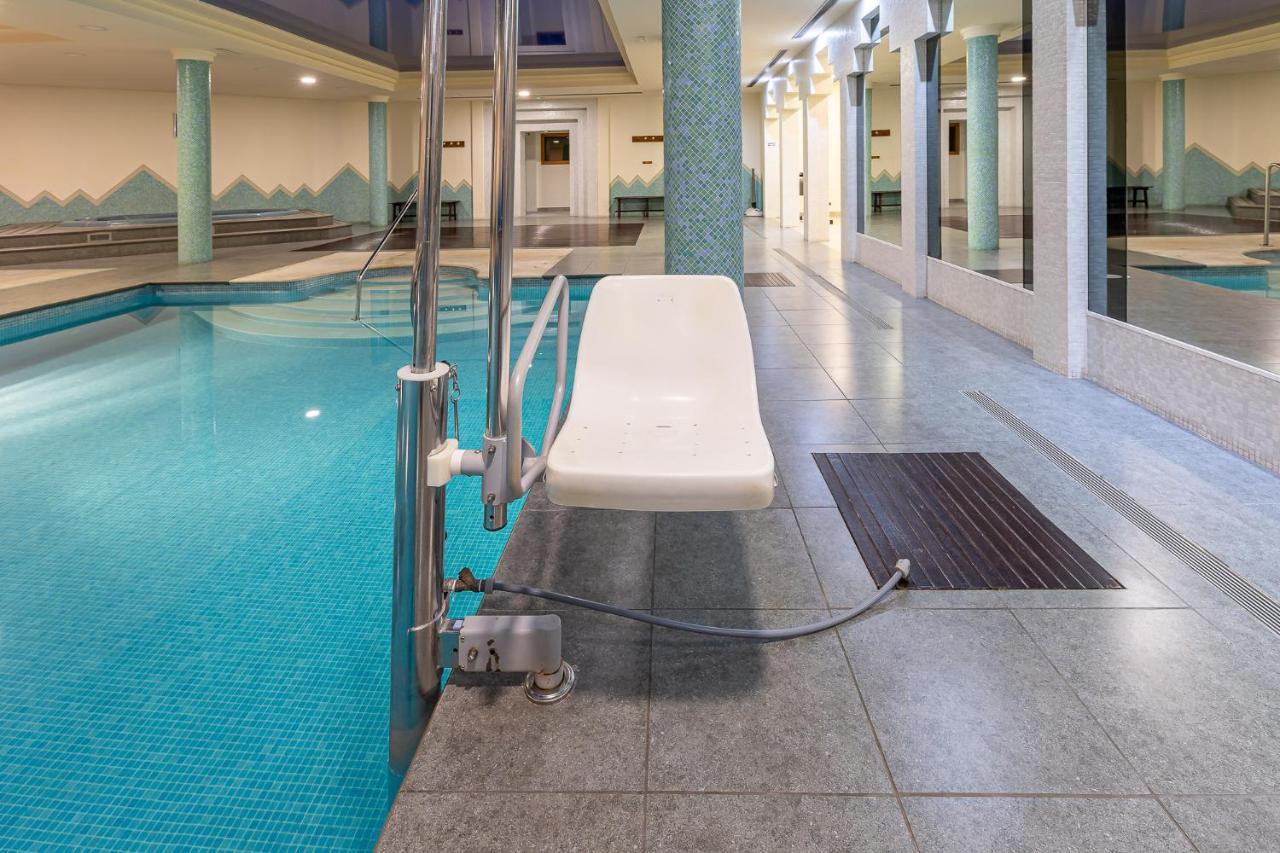 797 - Bellagio- Elegante Piso 6 A 1 Min De La Playa, Con Piscina Interior Y Exterior, Con Jacuzzi Apartment *